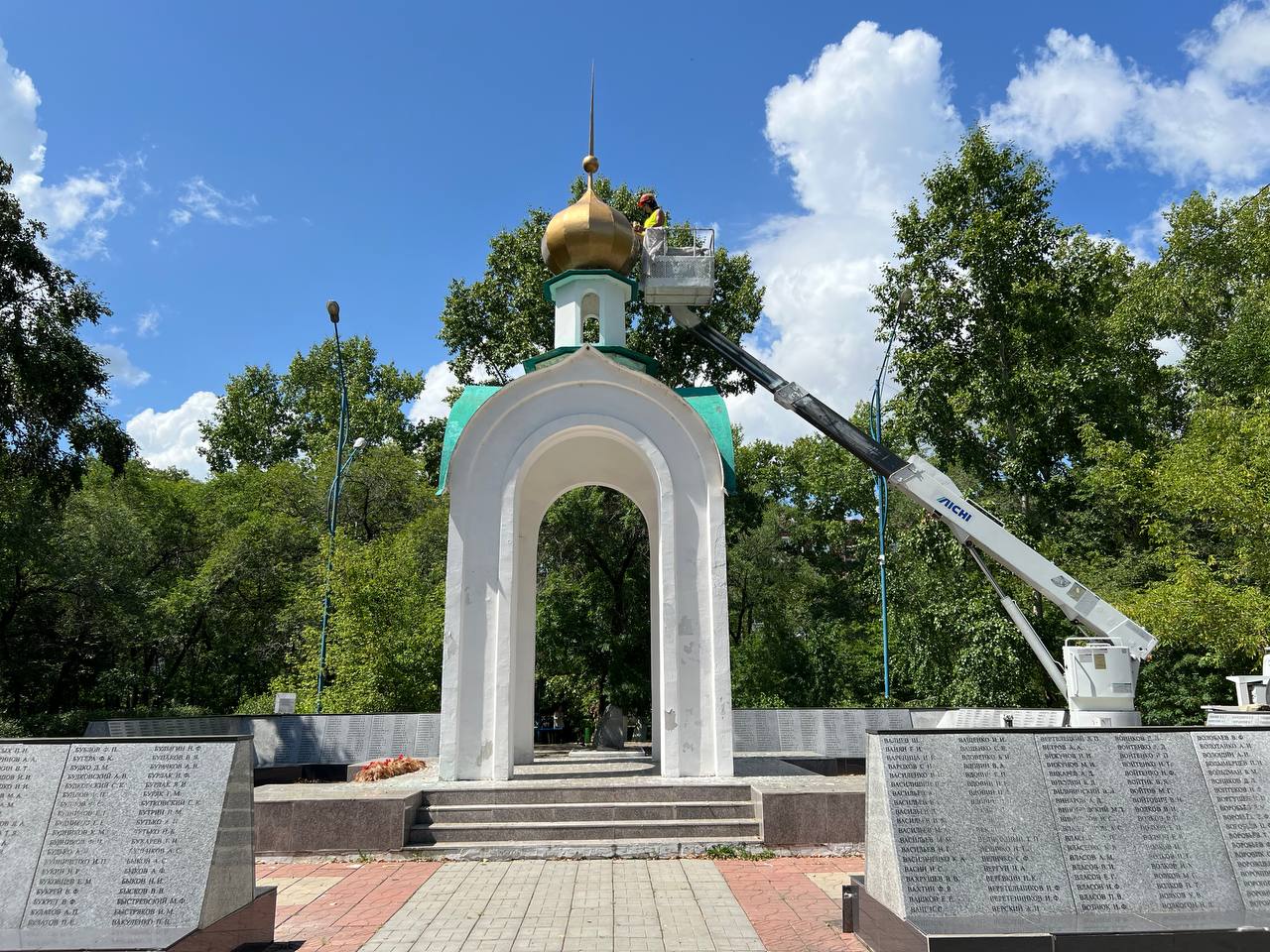 Часовню Мемориала воинской Славы в Белогорске реставрируют
